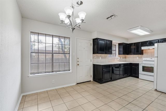 3801 Foust TRL A, Georgetown, TX 78628