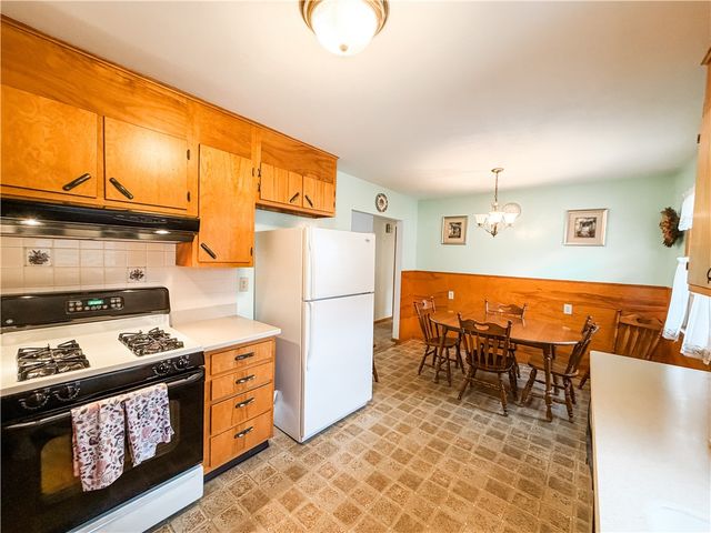 93 Capitol Street, Auburn, NY 13021