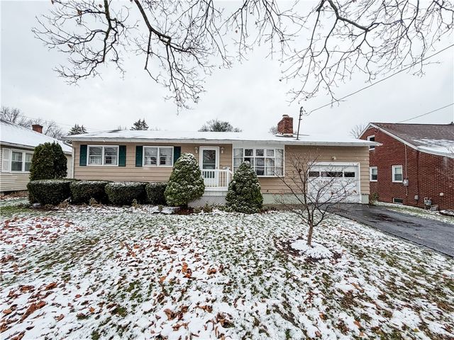 93 Capitol Street, Auburn, NY 13021