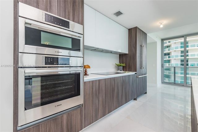 488 NE 18th Street 4515, Miami, FL 33132