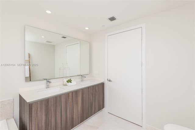 488 NE 18th Street 4515, Miami, FL 33132