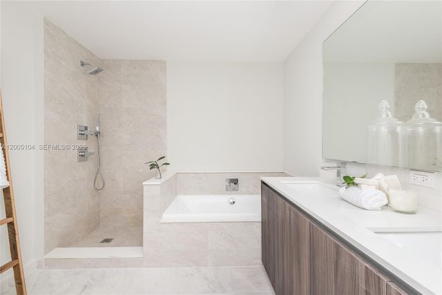 488 NE 18th Street 4515, Miami, FL 33132