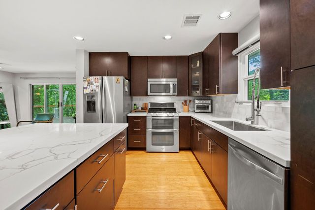 7539 Santa Fe Drive, Houston, TX 77061