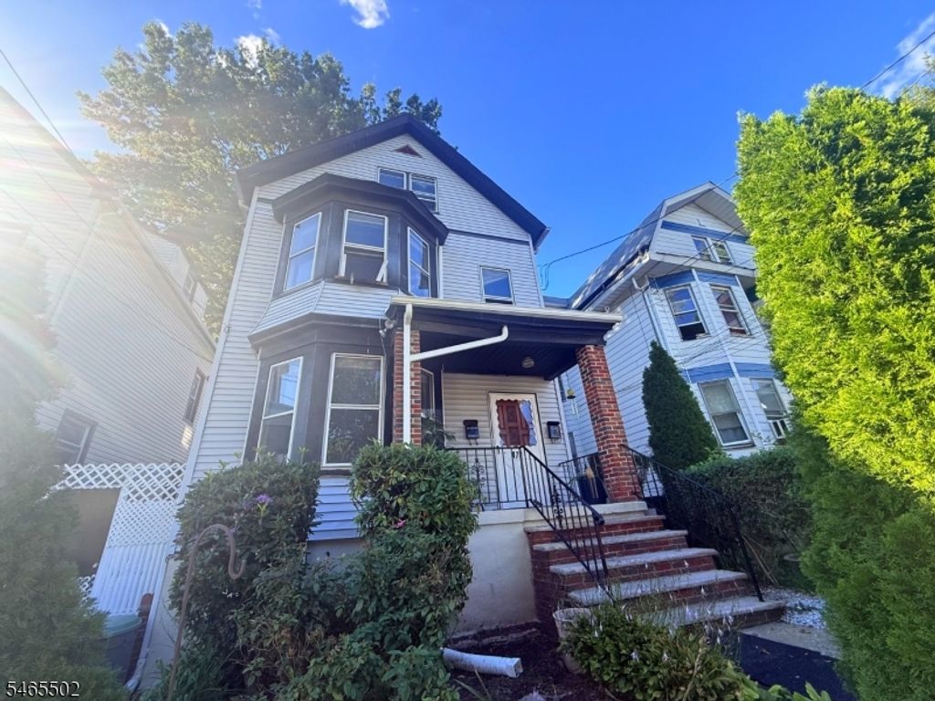 478 Walnut St, Elizabeth City, NJ 07201 — exterior