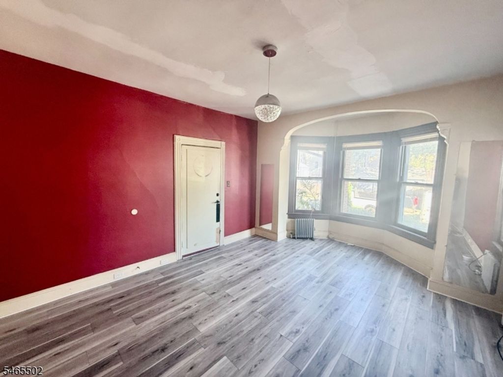 478 Walnut St, Elizabeth City, NJ 07201 — photo 3