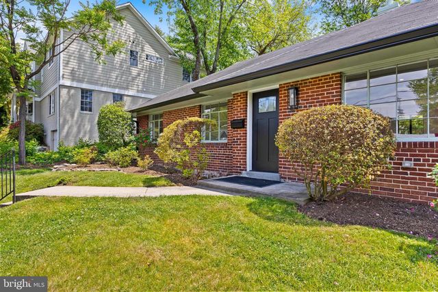 5424 21ST ST N, Arlington, VA 22205