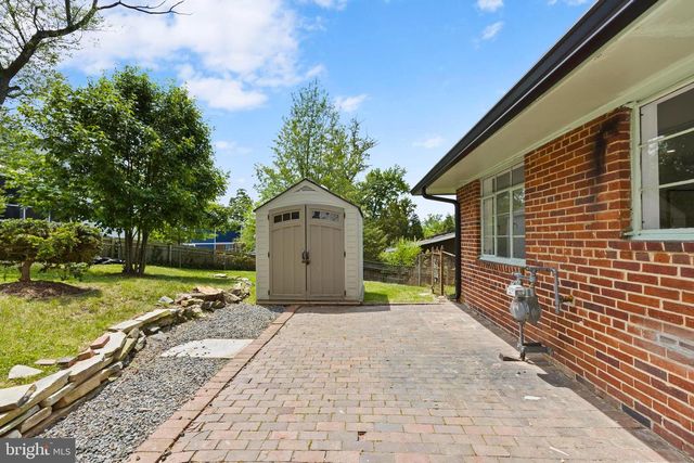 5424 21ST ST N, Arlington, VA 22205