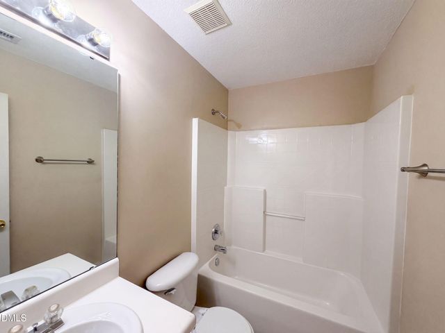 5328 Seaspray Lane, Raleigh, NC 27610