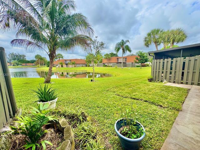 1415 SW 110th Way 1415, Davie, FL 33324