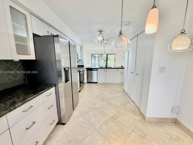 1415 SW 110th Way 1415, Davie, FL 33324