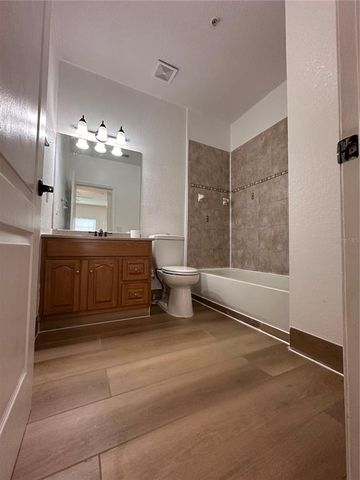 3725 S LAKE ORLANDO PARKWAY 4, Orlando, FL 32808