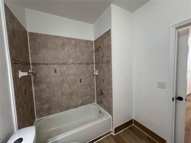 3725 S LAKE ORLANDO PARKWAY 4, Orlando, FL 32808