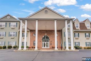 5320 Richmond Road, West Milford, NJ 07480