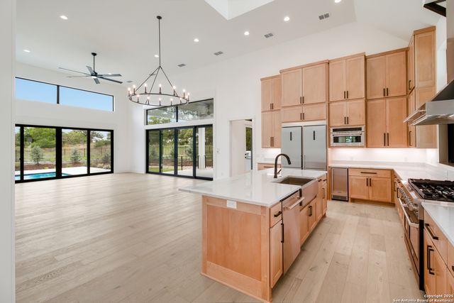 430 Arthur Court, Spring Branch, TX 78070