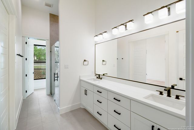 430 Arthur Court, Spring Branch, TX 78070