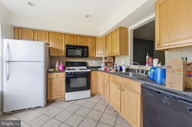 27 VILLANOVA CT, Sicklerville, NJ 08081