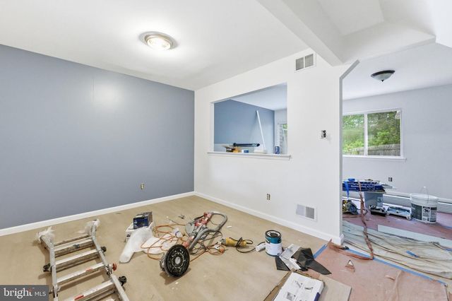 27 VILLANOVA CT, Sicklerville, NJ 08081