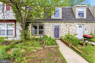27 VILLANOVA CT, Sicklerville, NJ 08081