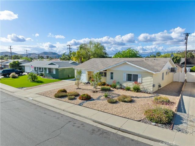 29778 Carmel, Menifee, CA 92586