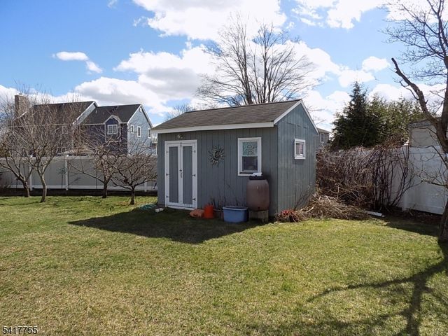 9 Baxter Pl, Pequannock Twp., NJ 07440