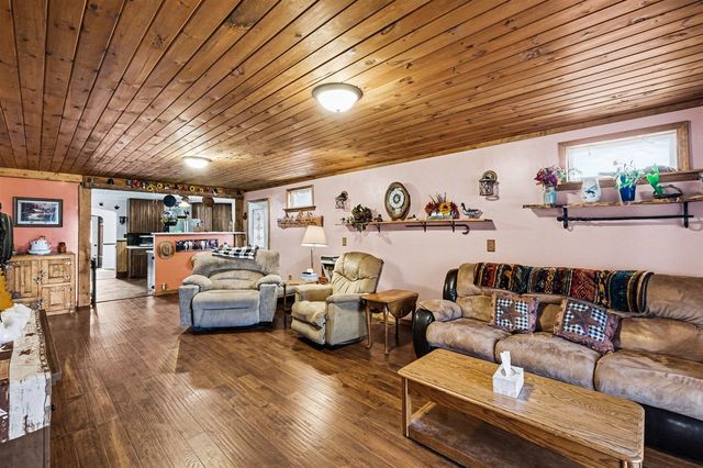 1008 W Grove Street, Greenville, MI 48838