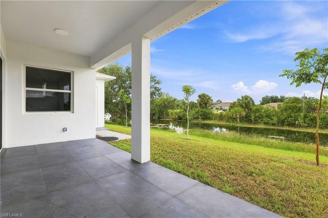 1120 32nd LN, Cape Coral, FL 33909