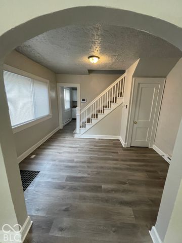 923 N Drexel Avenue, Indianapolis, IN 46201