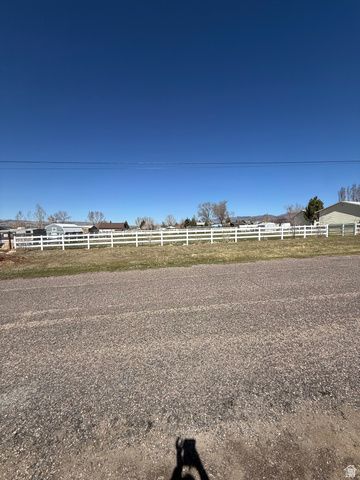 591 E 300 S, Mt Pleasant, UT 84647