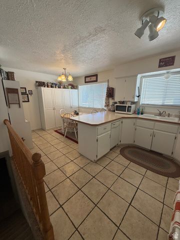 591 E 300 S, Mt Pleasant, UT 84647