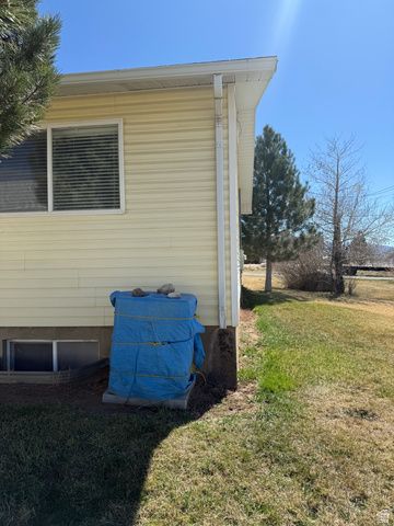 591 E 300 S, Mt Pleasant, UT 84647