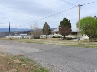 591 E 300 S, Mt Pleasant, UT 84647