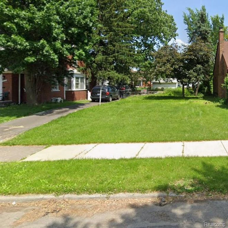 8600 Sorrento Street, Detroit, MI 48228