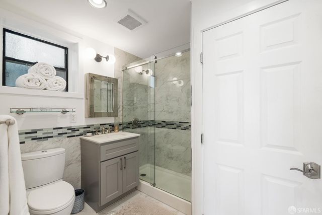 2017 Green Street, San Francisco, CA 94123