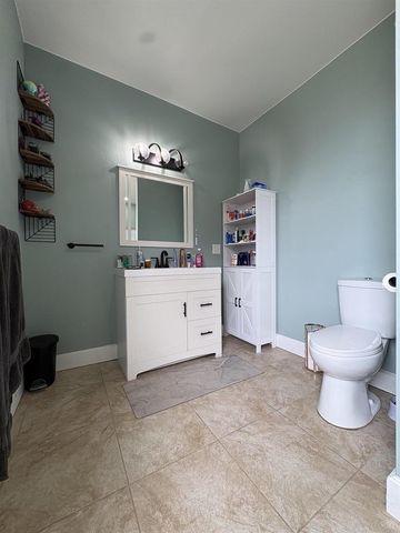 555 PECOR STREET, Oconto, WI 54153
