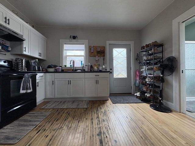 555 PECOR STREET, Oconto, WI 54153