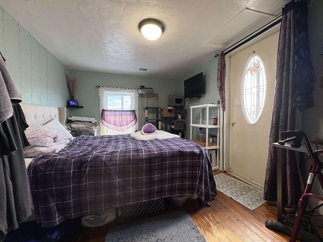 555 PECOR STREET, Oconto, WI 54153