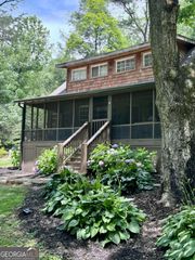 19 Mccoy Street, Mountain City, GA 30562