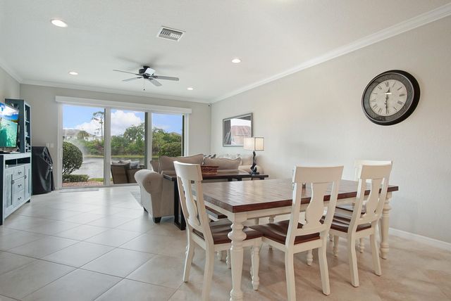 638 SW Glen Crest Way, Stuart, FL 34997
