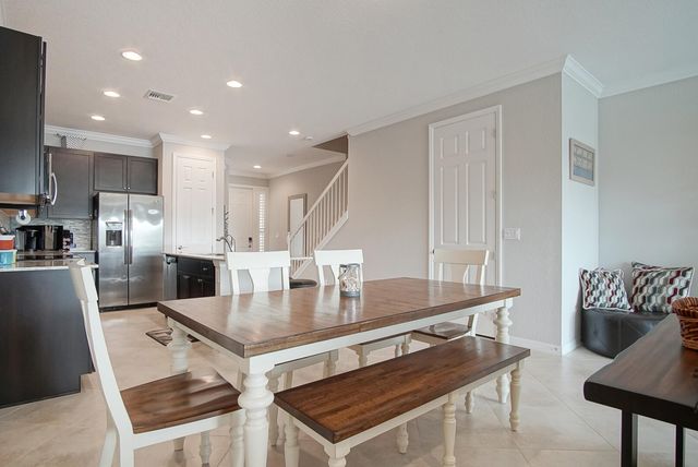 638 SW Glen Crest Way, Stuart, FL 34997