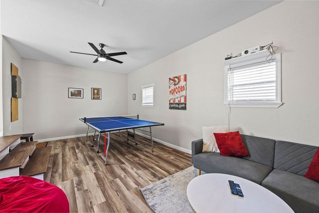 401 W Mulberry Street, Rogers, AR 72756