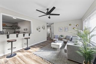 401 W Mulberry Street, Rogers, AR 72756