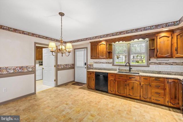 804 ST FRANCES AVE, Mineral, VA 23117