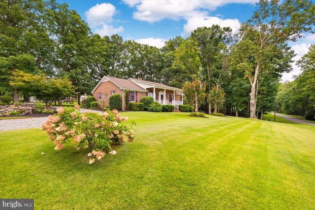 804 ST FRANCES AVE, Mineral, VA 23117