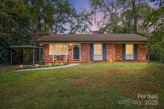3027 Telford Place, Charlotte, NC 28205