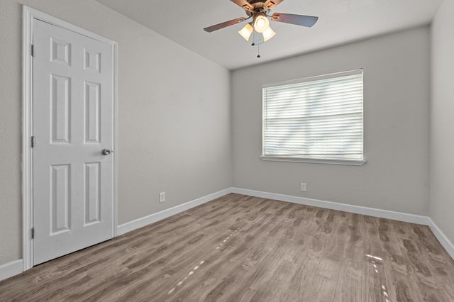 832 N Main Street, Springtown, TX 76082