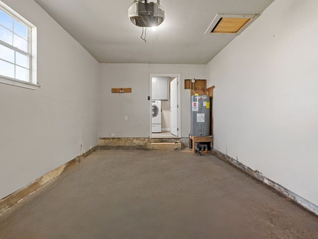 832 N Main Street, Springtown, TX 76082