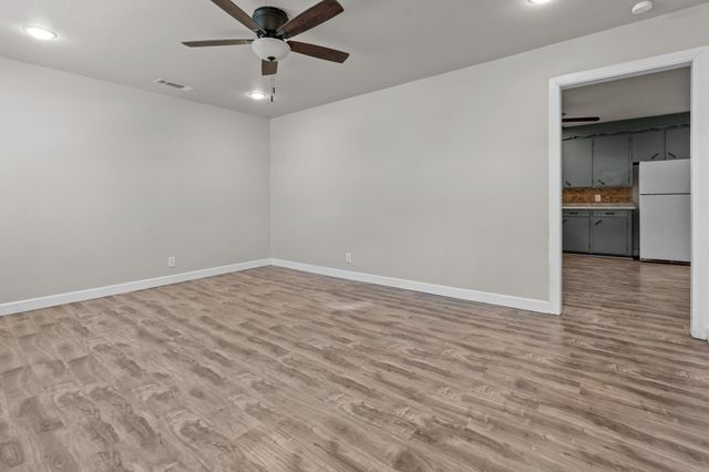832 N Main Street, Springtown, TX 76082