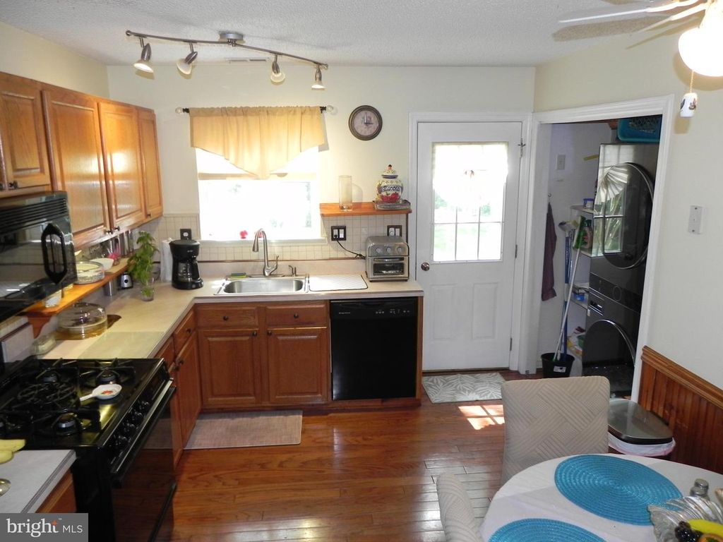 649 PANAMA CT, Williamstown, NJ 08094