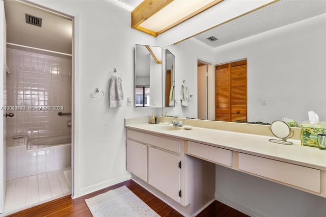 12518 SW 94th Ter 12518, Miami, FL 33186