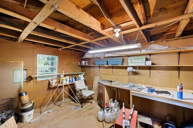 10237 Carter Cove Road, Plainview, AR 72857